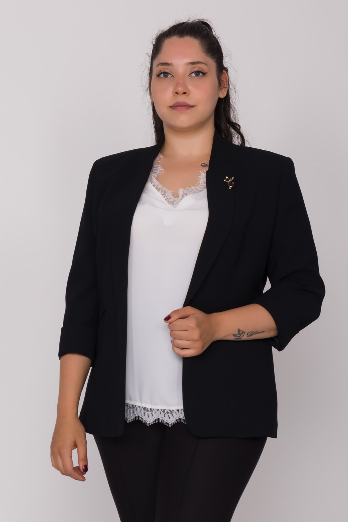 90179 BB KEDİ BROŞLU CEKET