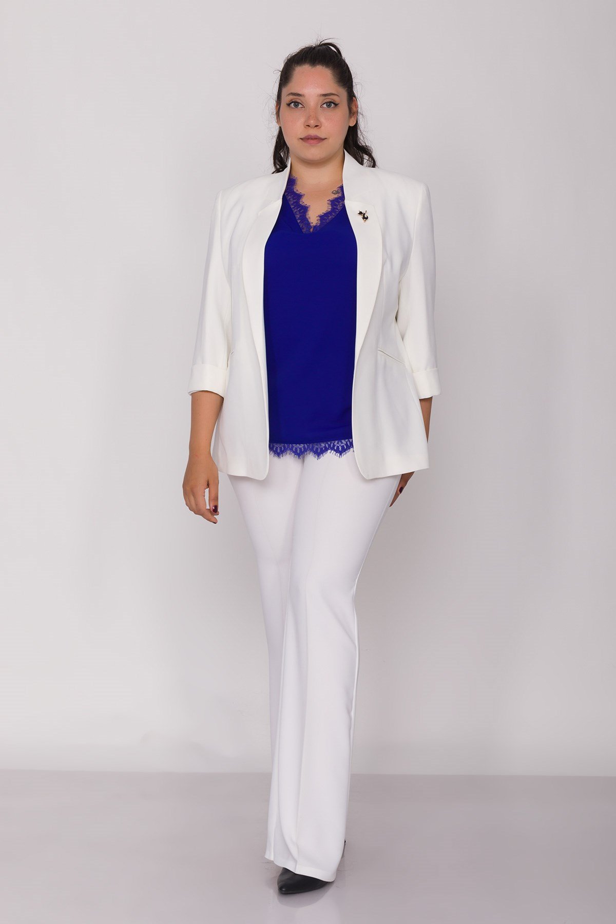 90179 BB KEDİ BROŞLU CEKET