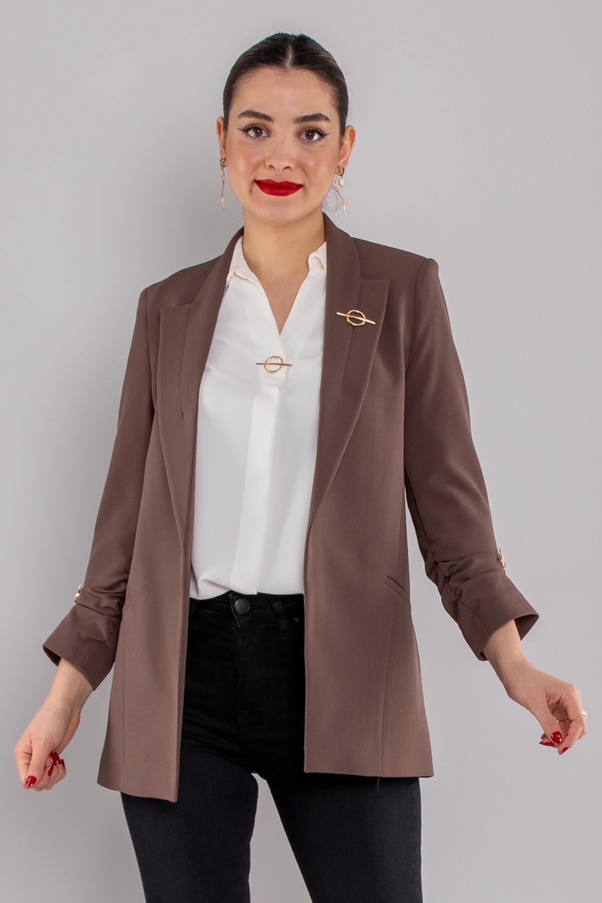 90503 Broşlu Büzgülü Kol Astarlarlı Blazer Ceket