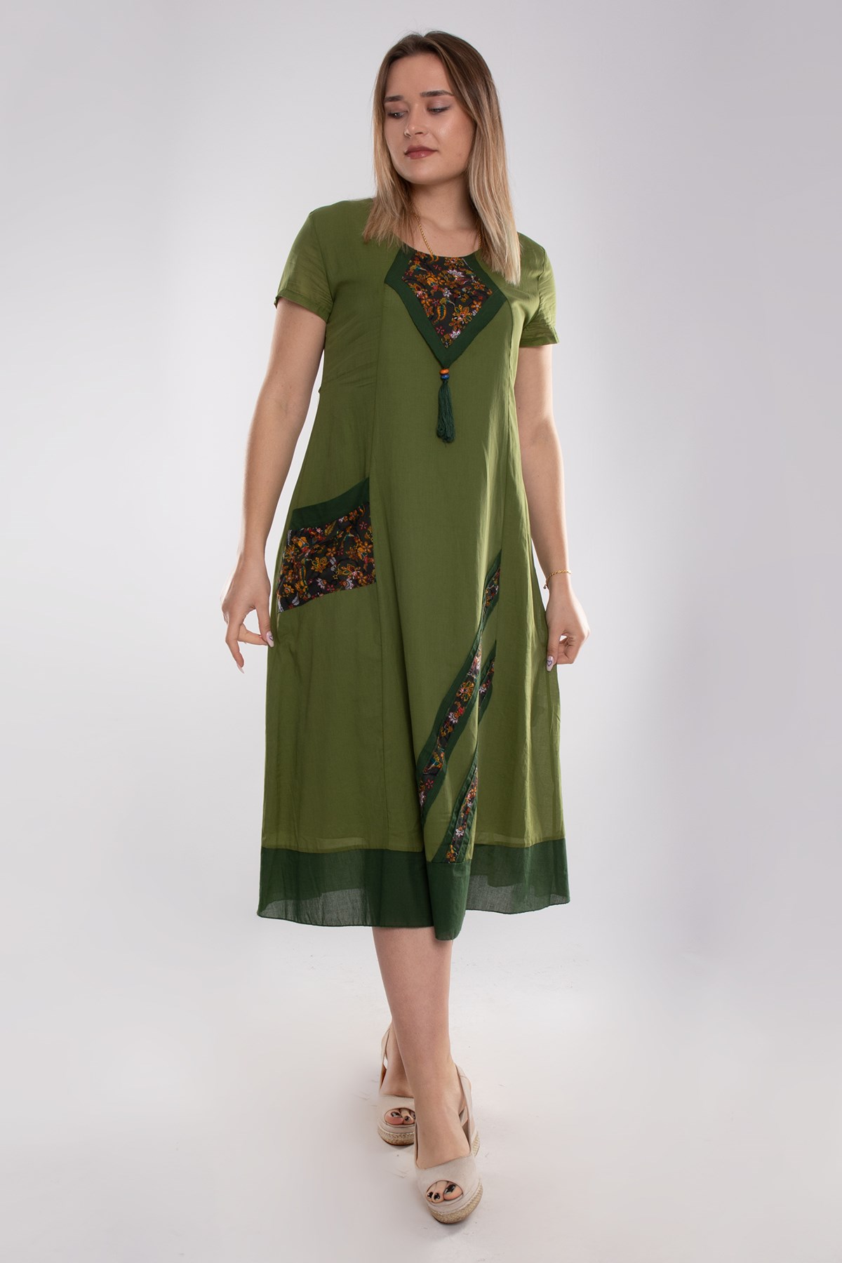 9068 Etnik Desen Kısa Kol Beli İpli Pamuk Otantik Elbise