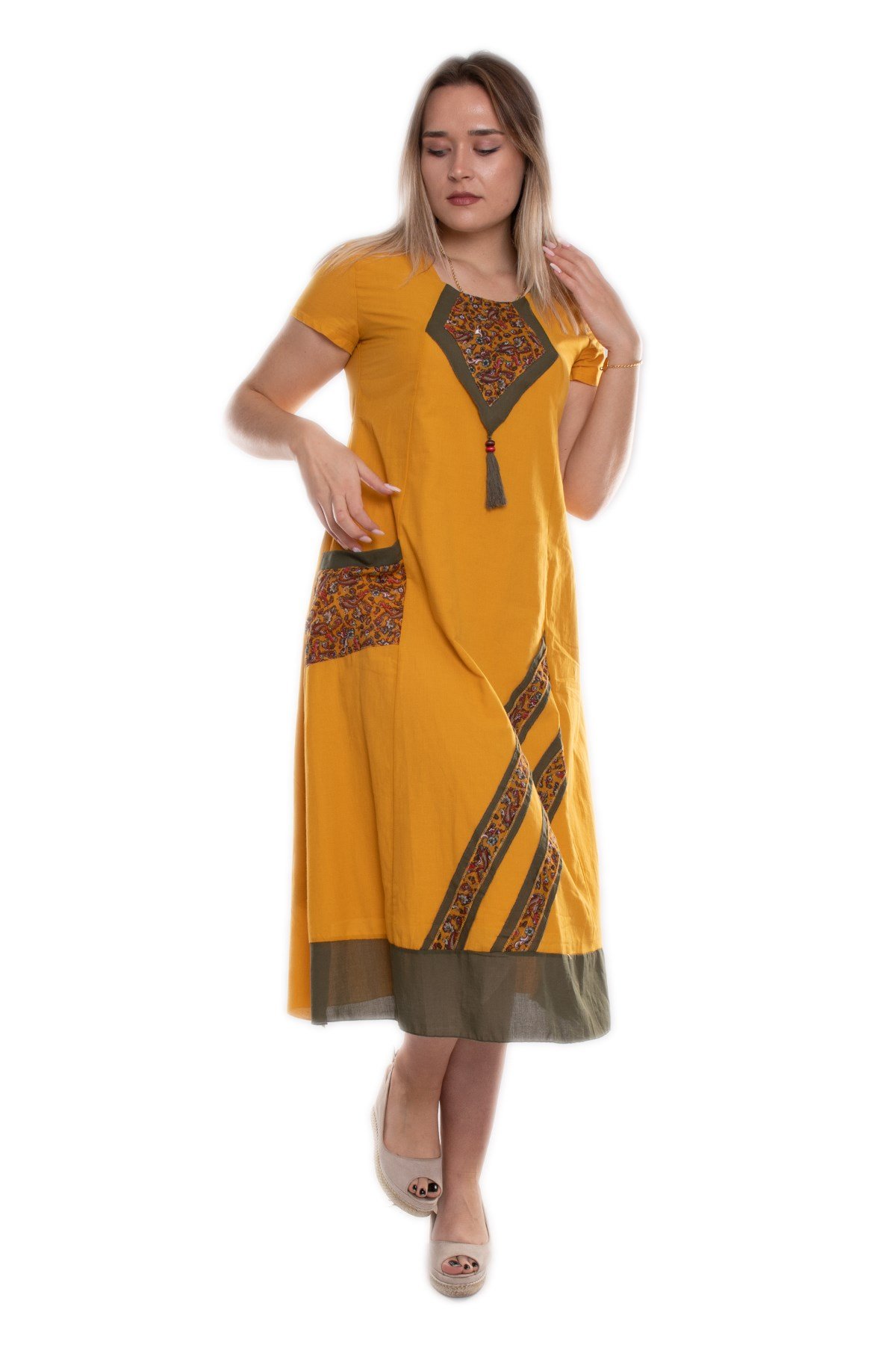 9068 Etnik Desen Kısa Kol Beli İpli Pamuk Otantik Elbise