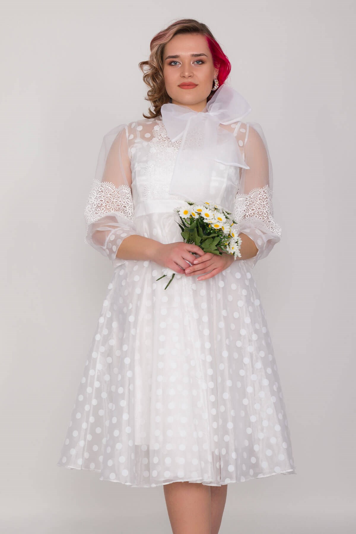 910097  BB Astarlı Tül Kol Puanlı Organze Kısa Elbise