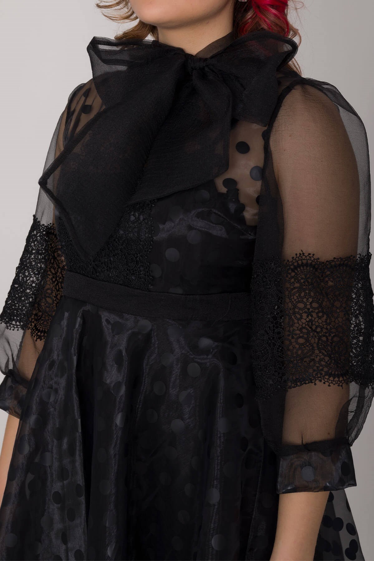 910097  BB Astarlı Tül Kol Puanlı Organze Kısa Elbise