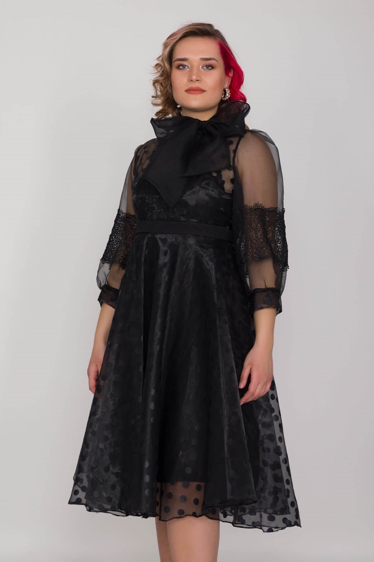 910097  BB Astarlı Tül Kol Puanlı Organze Kısa Elbise