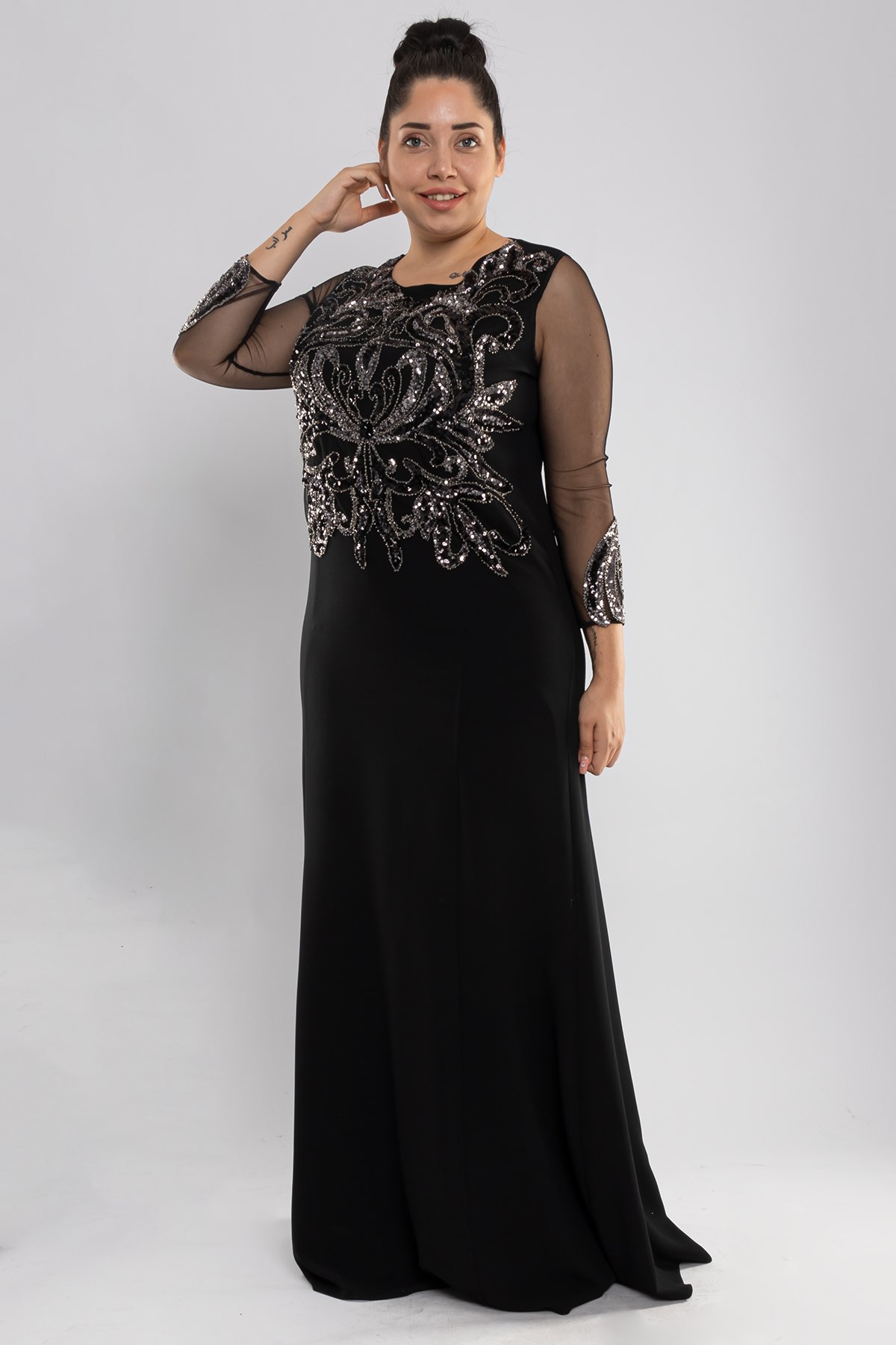 9311 BB Tül Kol Desenli Nakış İşl.Krep Elbise