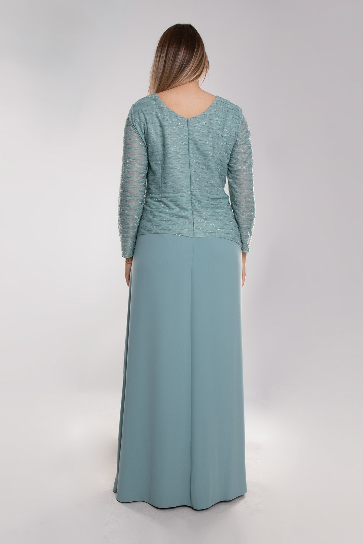 9497 Büyük Beden Suyolu Eteği Fırfırlı Tül Kol Krep Uzun Elbise