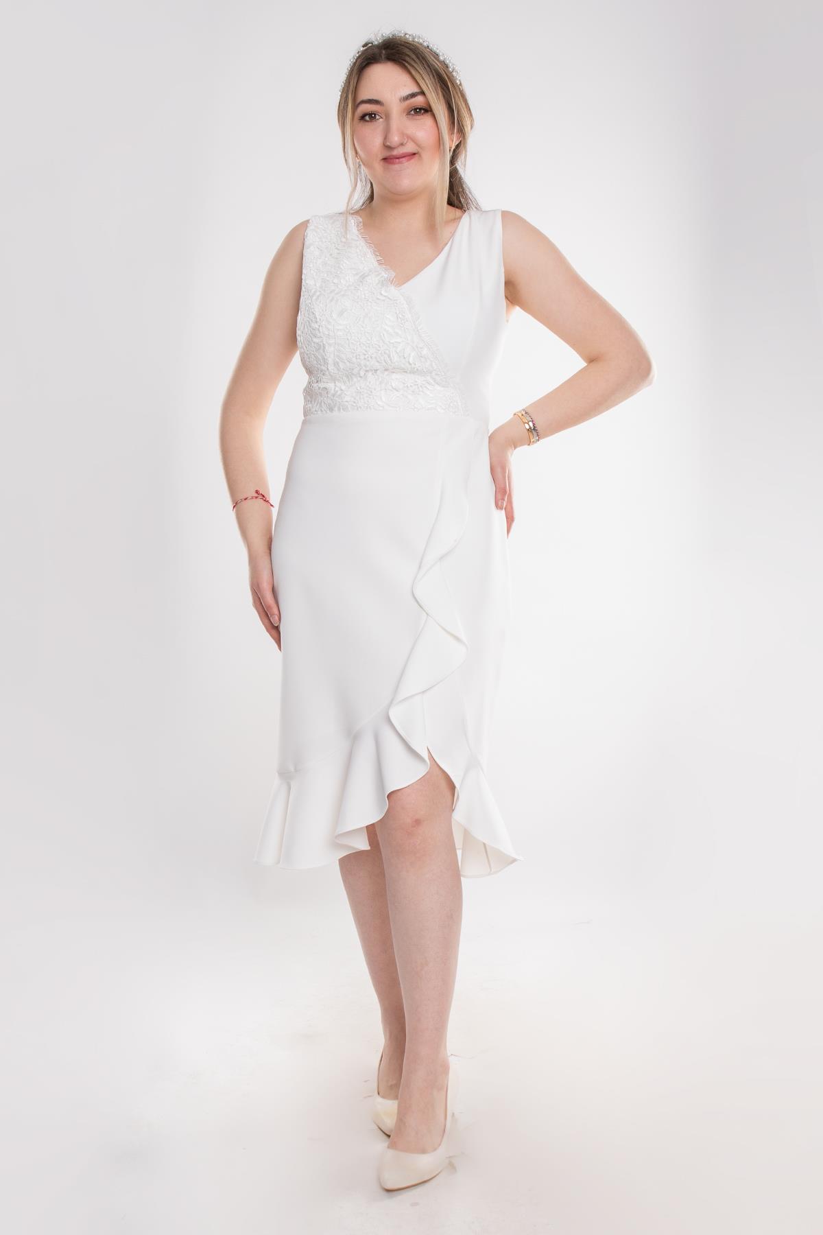 D-957 Büyük Beden Yanı Fırfırlı Kısa Krep Nikahlık Elbise