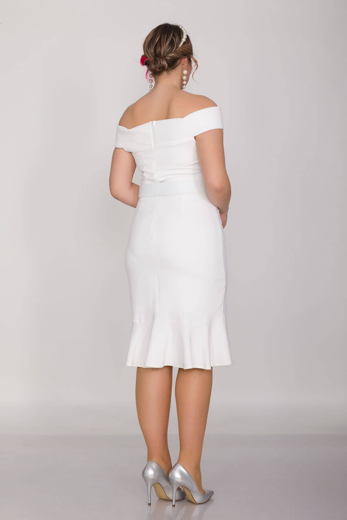 D-958 BB Madonna Yaka Eteği Valonlu Dalgıç Kumaş Kısa Elbise