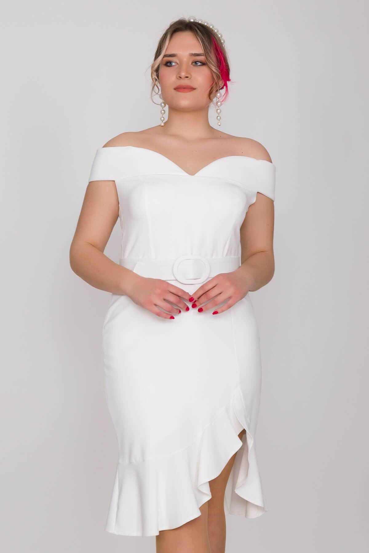 D-958 BB Madonna Yaka Eteği Valonlu Dalgıç Kumaş Kısa Elbise