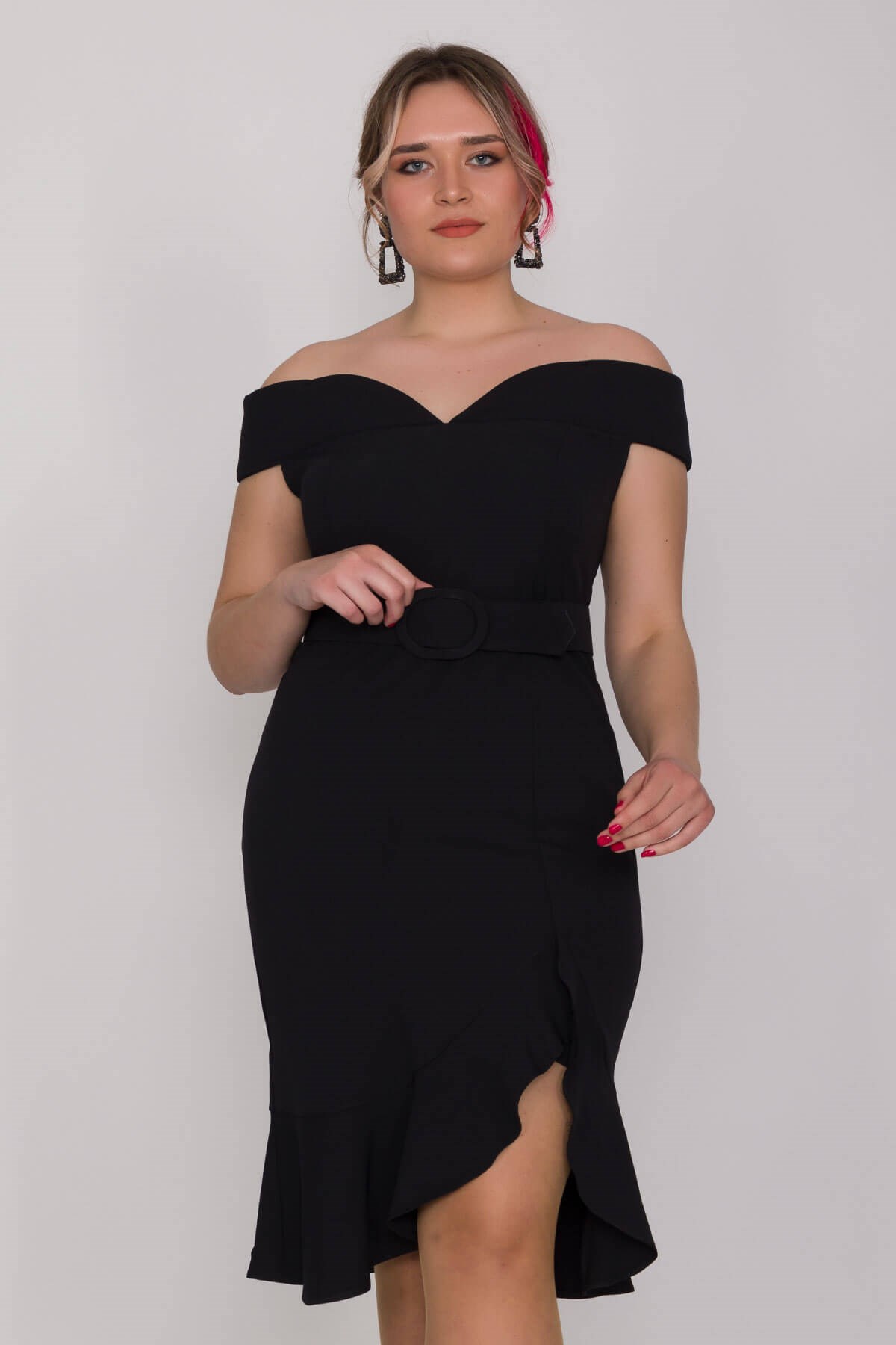 D-958 BB Madonna Yaka Eteği Valonlu Dalgıç Kumaş Kısa Elbise