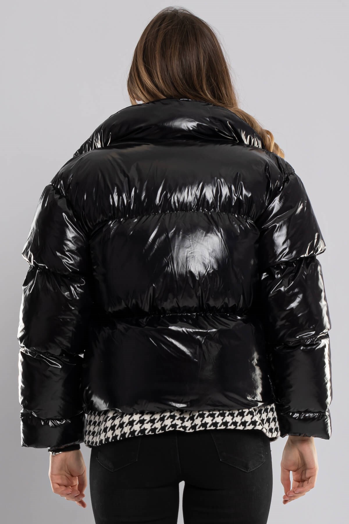 D89580 Kazayağı Astarlı Kısa Şişme Kadın Mont