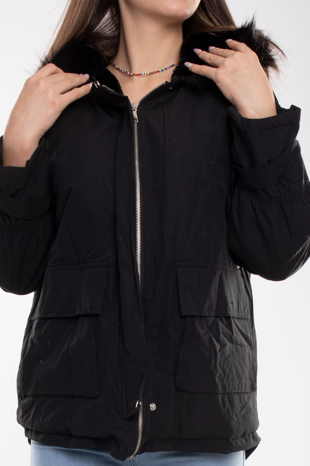 D89851 İçi Kürklü Kol Büzgülü Kapşonlu Kadın Mont