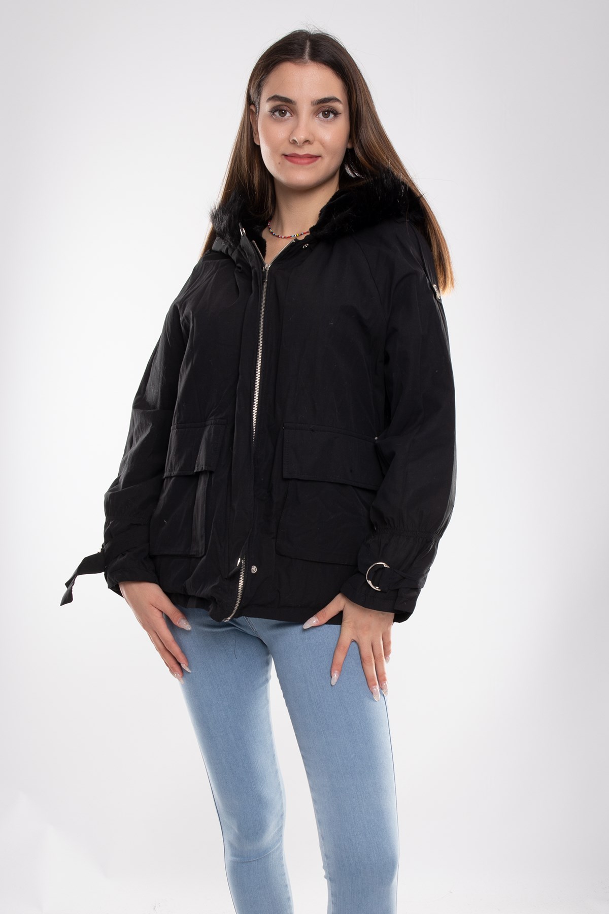 D89851 İçi Kürklü Kol Büzgülü Kapşonlu Kadın Mont