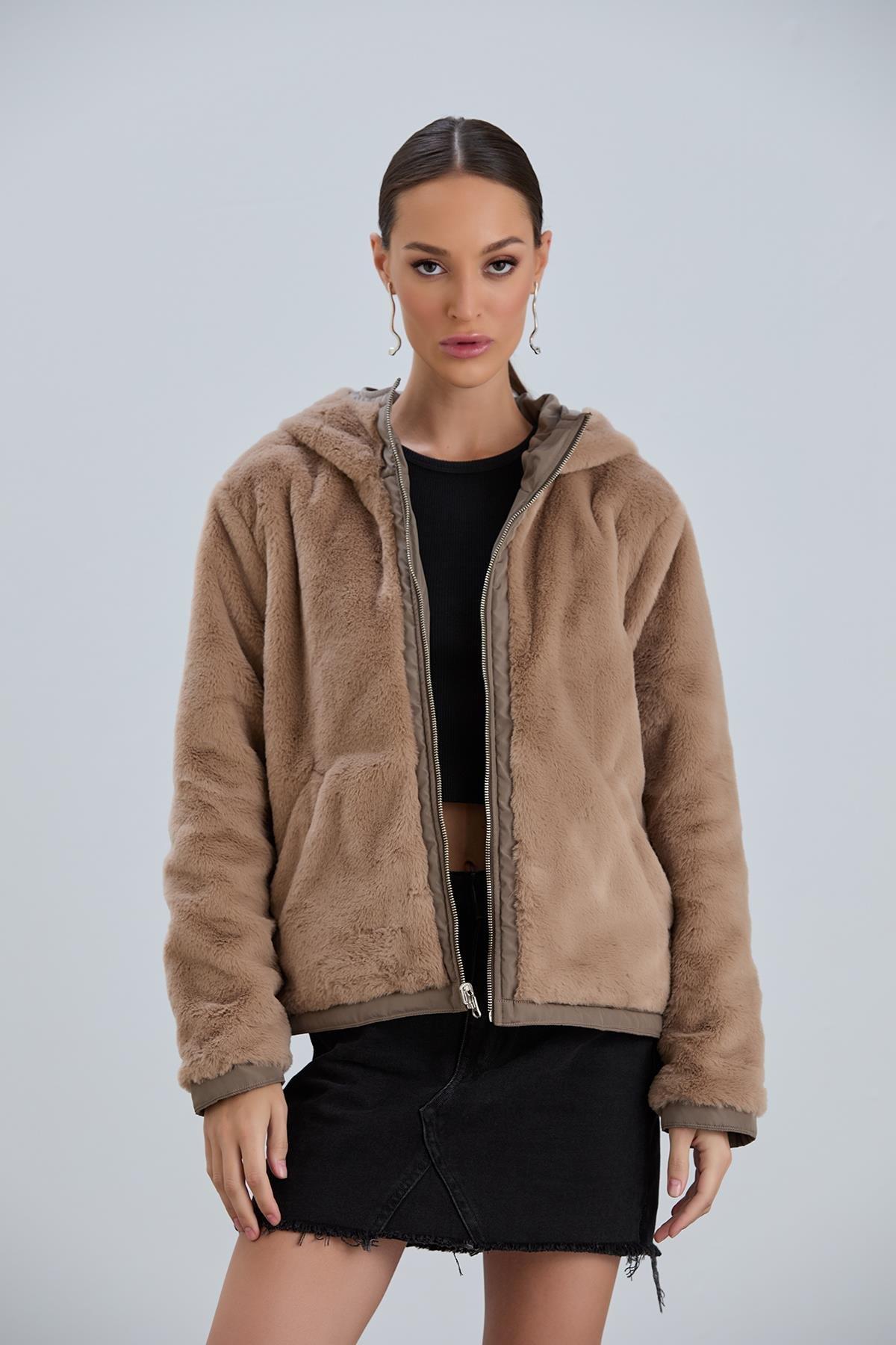 HELİN Kapüşonlu İçi Kürklü Cep Detay Kısa Mont