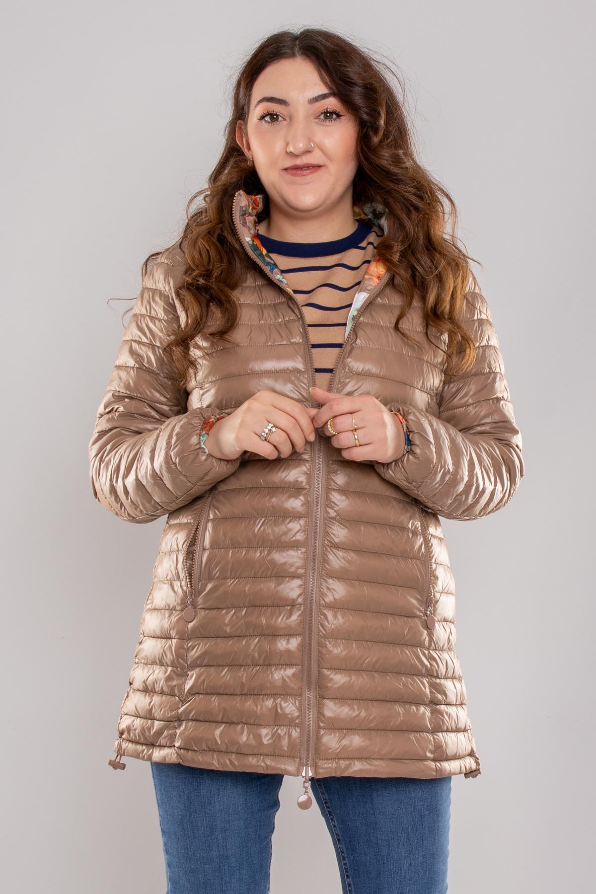 HV959 Slimfit İçi Çiçek Desen Kapüşonlu Eteği Büzgülü Kapitone Mont