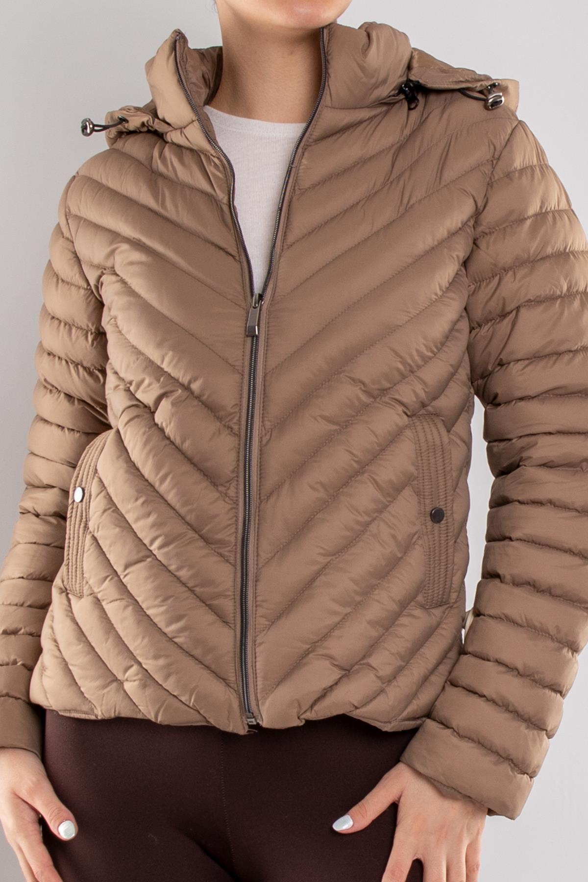 JAKLİN Slimfit Cep Çıtçılı Kapüşonlu Kısa Şişme Mont