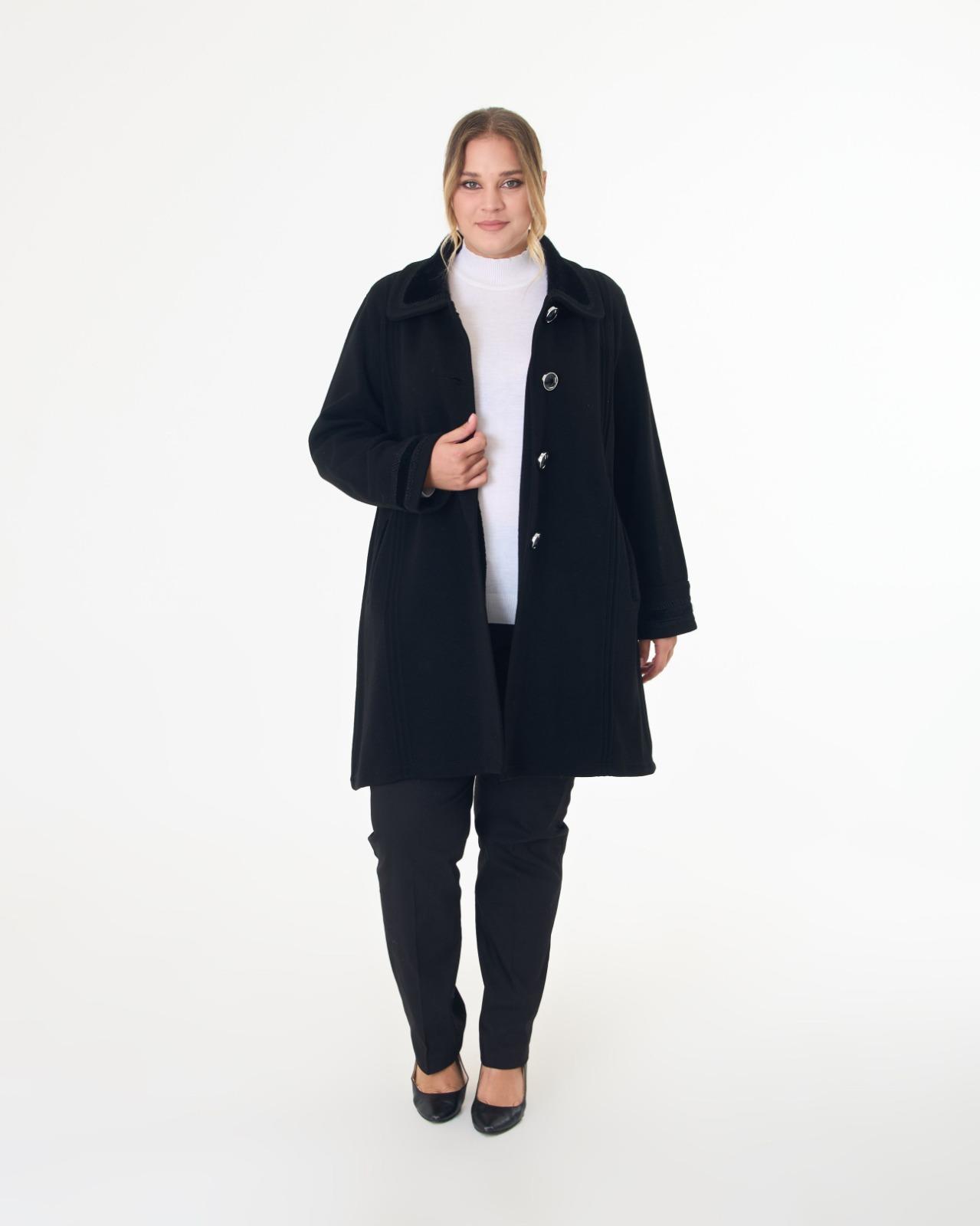 T2564 Yakası Kürklü Düğmeli Uzun Triko Kaban