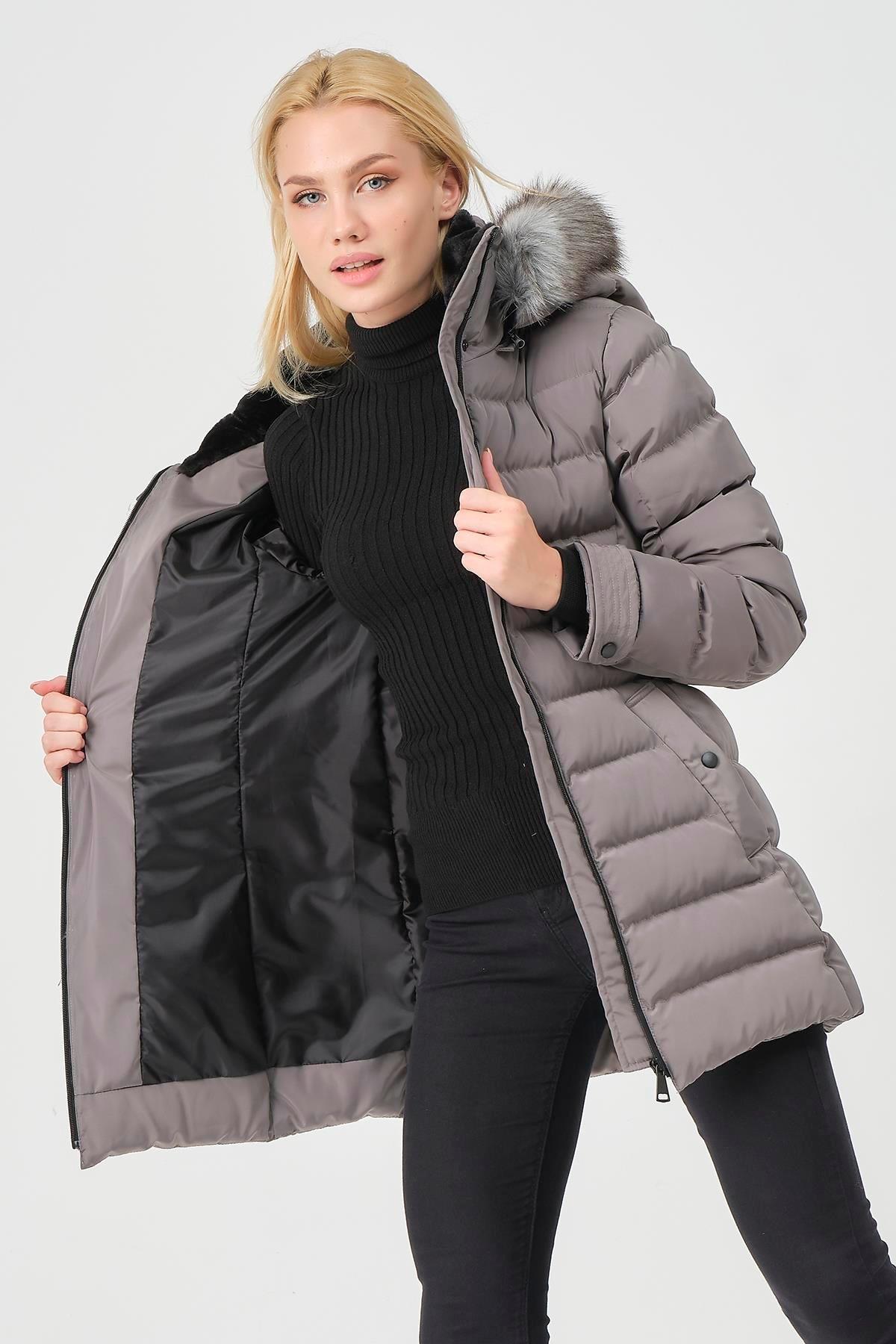 YASMİN25 Kapüşonu Kürklü Beli Çıtçıtlı Slimfit Detay Mont