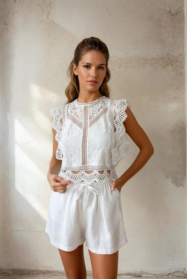 D82030 Sırtı Fermuarlı Kolsuz Dantel Crop Bluz
