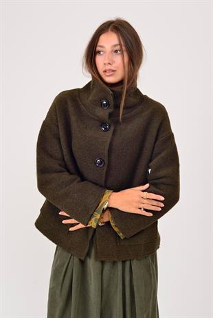 08023 Düz Desen Düğmeli Keçe Kaban