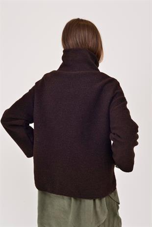 08023 Düz Desen Düğmeli Keçe Kaban