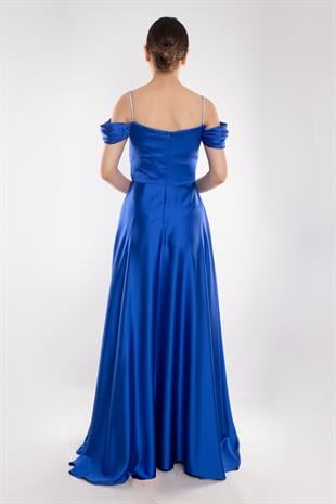 1440 Şalyaka Beli Drape İpAskı Uzun Saten Elbise