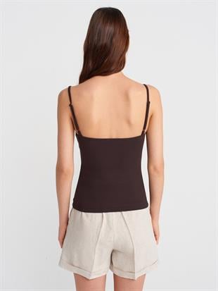 21015 Askılı Dantel Detay Top Crop