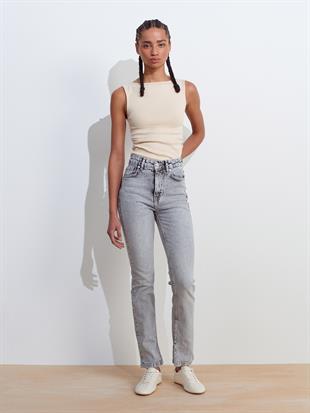 31589 Büzgülü Kayık Yaka Top Crop