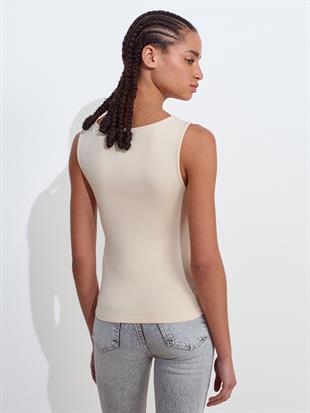 31589 Büzgülü Kayık Yaka Top Crop