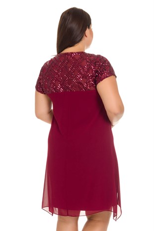 3266 OMUZLARI PULPAYET İŞLİ KISA KREP ELBİSE
