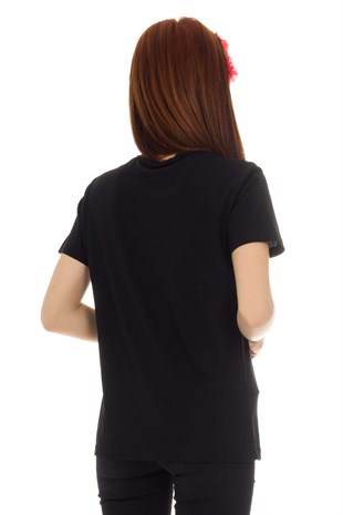 3279 3 Boyutlu Çiçekli Tshirt