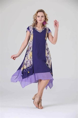 3795 BB V Yaka Desenli Oya İşli Pamuk Otantik Elbise
