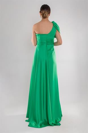 465 Tek Omuz Beli Drape Kuyruklu Saten Uzun Elbise
