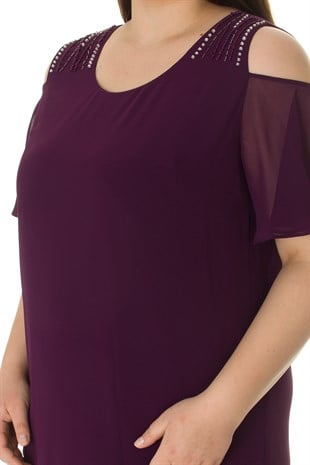 7057 OMUZ DEKOLTE KESME BONCUKLU KISA ELBİSE