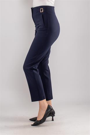 70609 Beli Pensli Tokalı Kumaş Pantolon