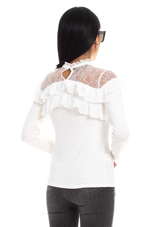 8217 Fırfır Dantel Detay Triko Bluz