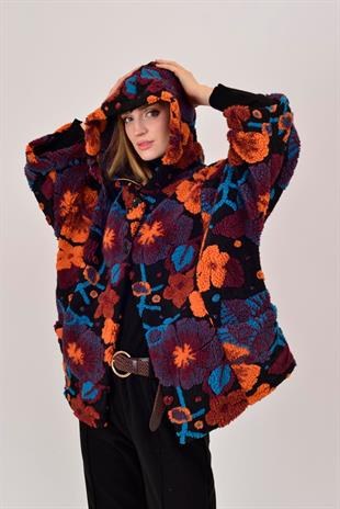 A0026 Yaprak Desen Düğmeli Keçe Kaban