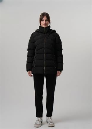 HANDE Kapüşonlu Fermıuarlı Kadın Mont