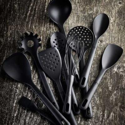 Ballarini Silikon Hamur Sıyırıcı, 23 cm