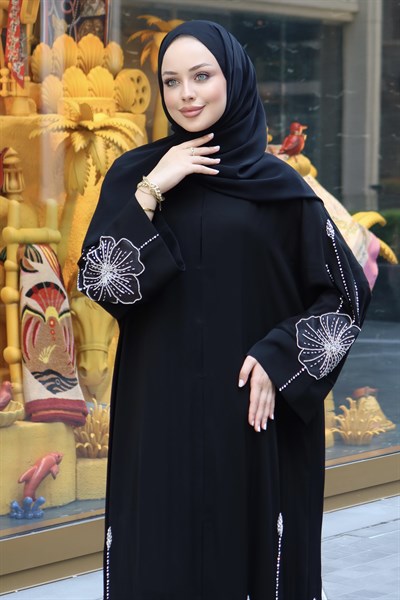 ARNİKA ABAYA 
