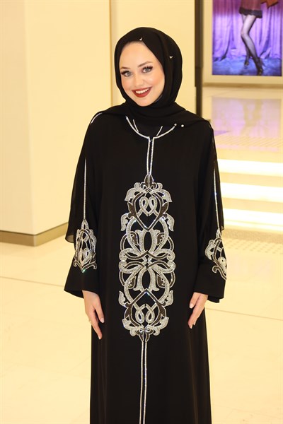 AVİNA ABAYA