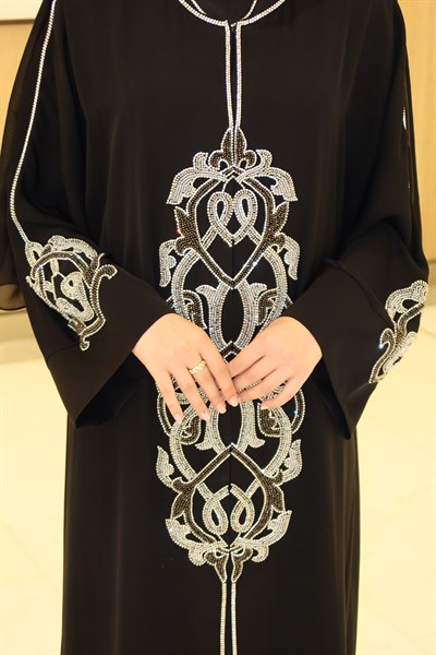 AVİNA ABAYA