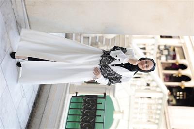 ELİZE ABAYA