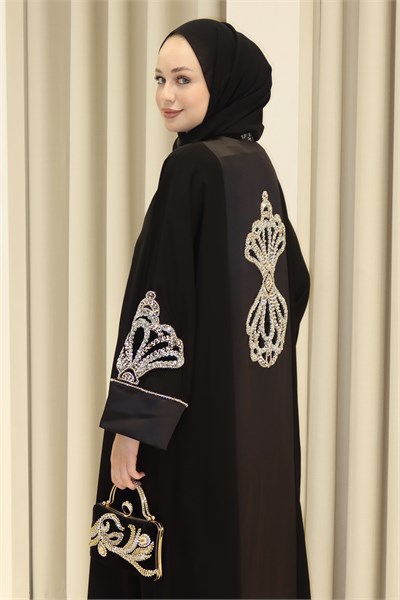 QUEEN ABAYA