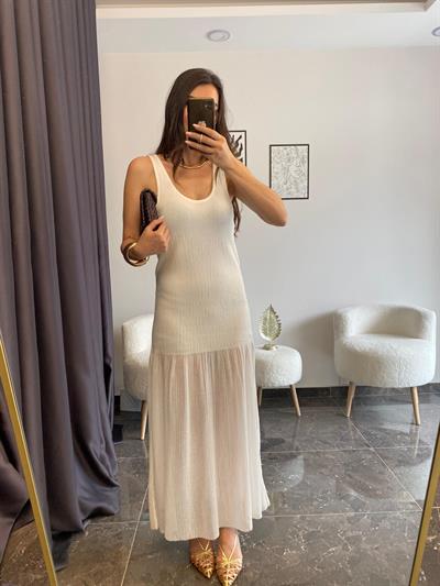 İnce Triko Kumaş Tül Detaylı Beyaz Elbise