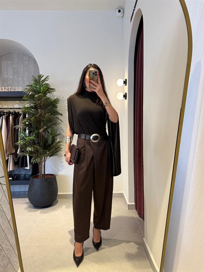 Acıkahve Tek Kol Dik Yaka Bluz