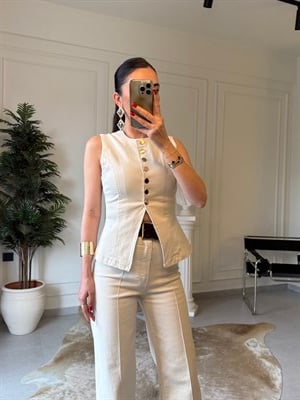 Bej Gold Düğme Detaylı Yelek Pantolon Takımı