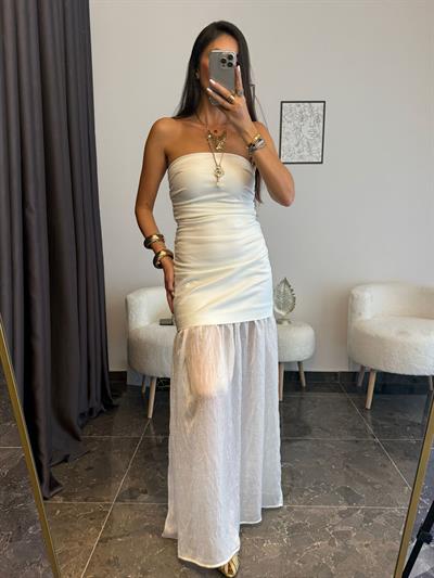 Drapeli Tül Detaylı Straplez Elbise