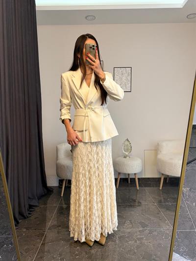 Ekru Renk Çanta Kemerli Blazer Ceket 