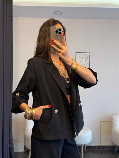 Gold Düğme Detaylı Takım 